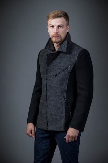 Пальто демисезонное