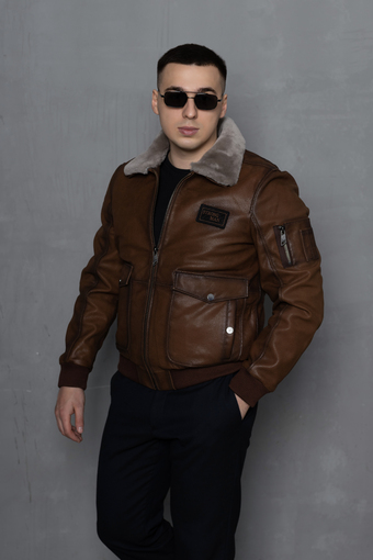 Куртка кожаная