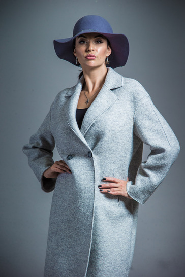 Пальто демисезонное