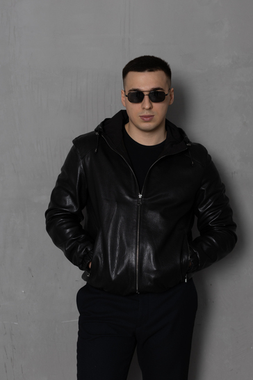 Куртка кожаная