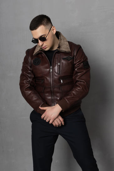 Куртка кожаная