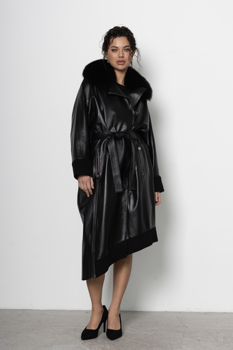 Пальто из кожи